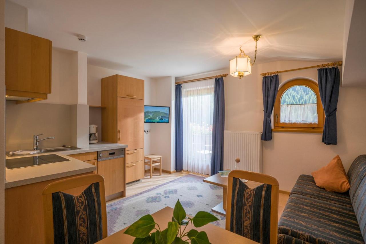 Appartement Hotel Garni Matthaeuserhof Герлос Екстериор снимка