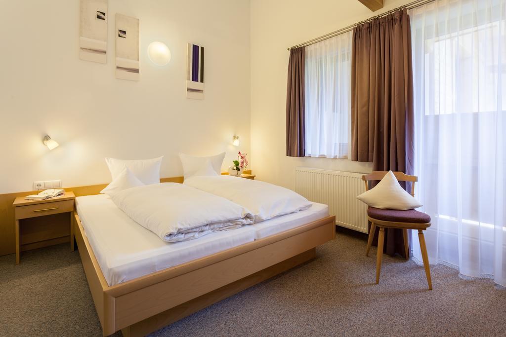 Appartement Hotel Garni Matthaeuserhof Герлос Екстериор снимка